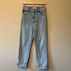 Abercrombie & Fitch The 90s Straight Ultra High Rise Jeans Size 4